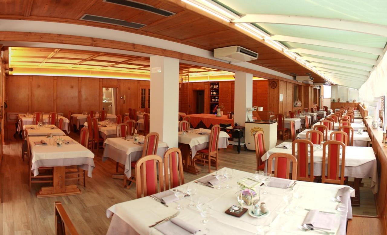 Albergo Ristorante Cacciatori เอารอนโซ ดิ คาโดเร ภายนอก รูปภาพ