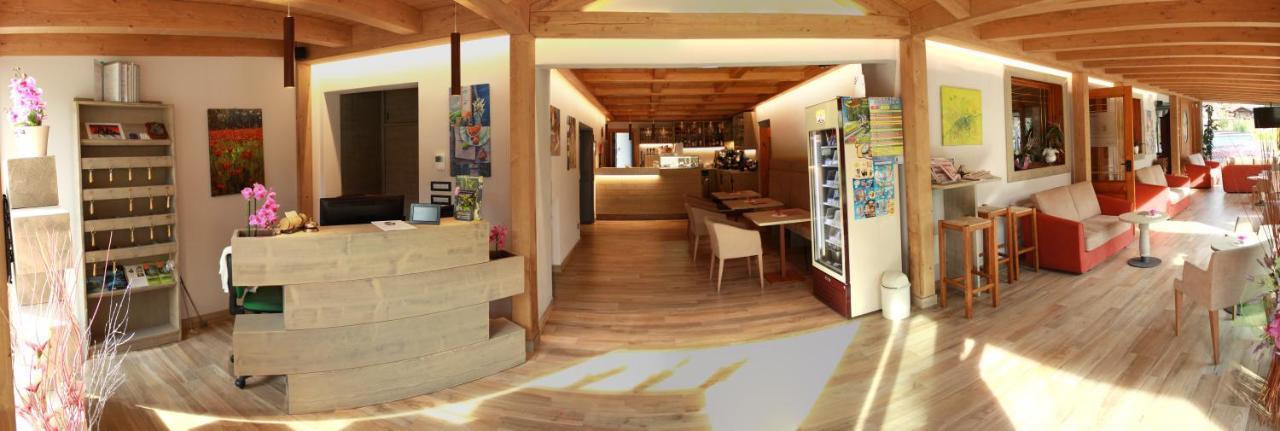 Albergo Ristorante Cacciatori เอารอนโซ ดิ คาโดเร ภายนอก รูปภาพ