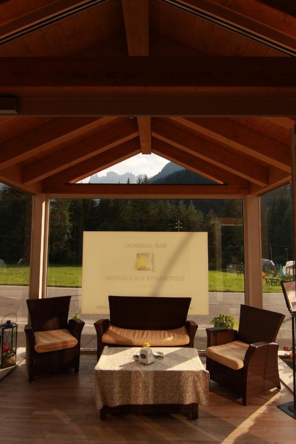 Albergo Ristorante Cacciatori เอารอนโซ ดิ คาโดเร ภายนอก รูปภาพ