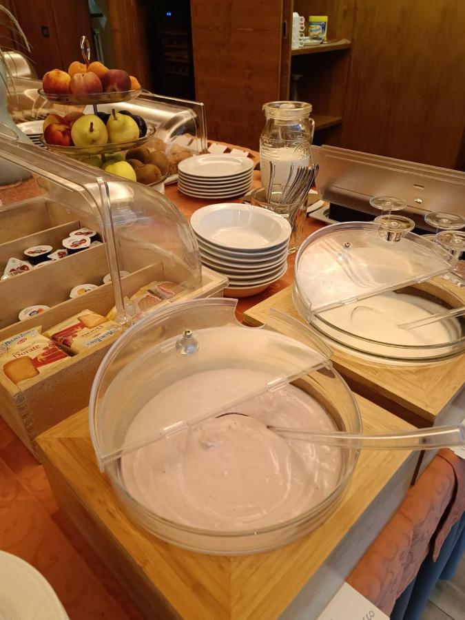 Albergo Ristorante Cacciatori เอารอนโซ ดิ คาโดเร ภายนอก รูปภาพ